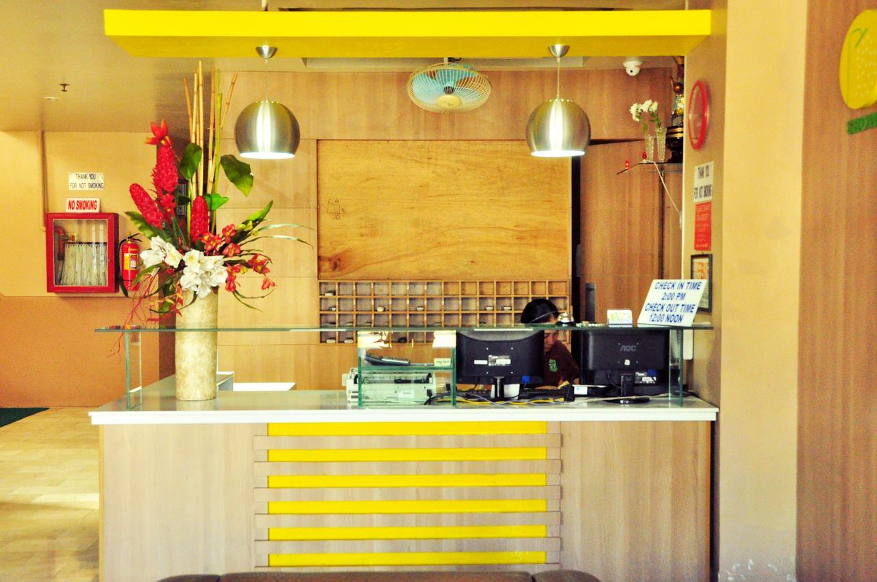 Gv Hotel - Talisay City Экстерьер фото
